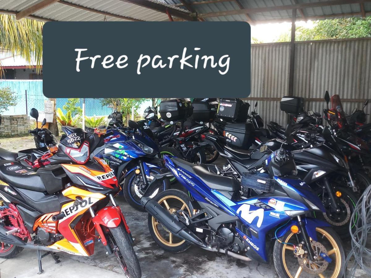 באטו פרינג'י Tony'S Guesthouse At Teluk Bahang מראה חיצוני תמונה