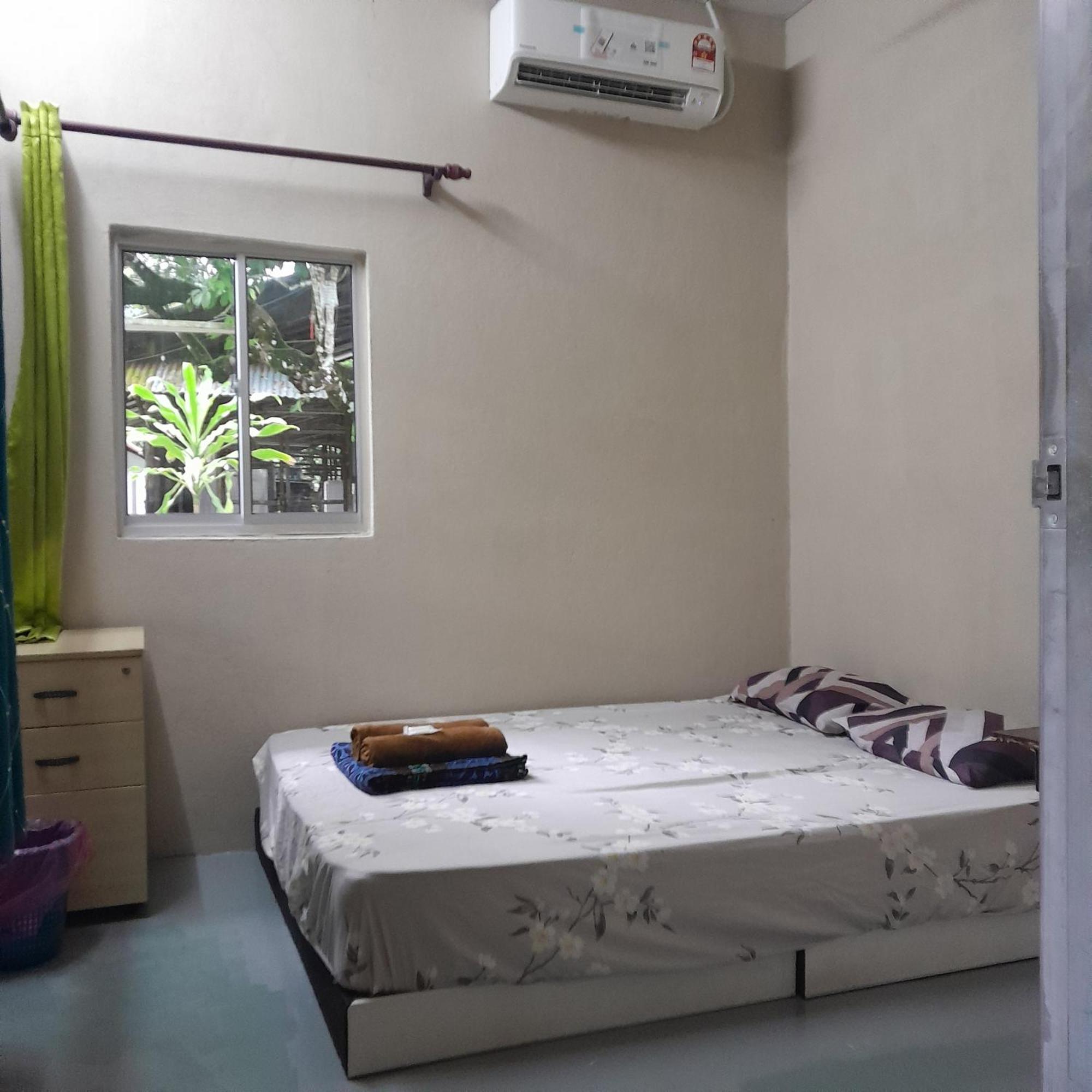 באטו פרינג'י Tony'S Guesthouse At Teluk Bahang מראה חיצוני תמונה