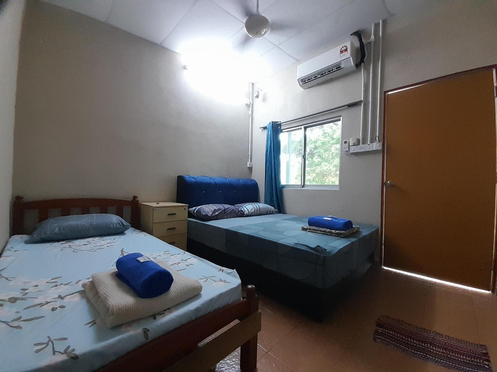 באטו פרינג'י Tony'S Guesthouse At Teluk Bahang מראה חיצוני תמונה